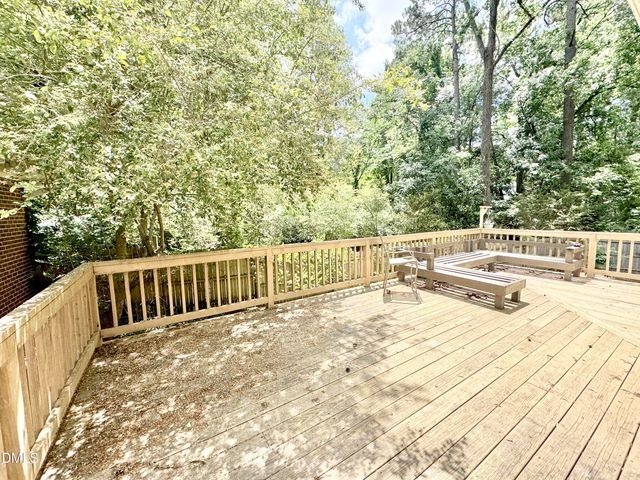 322 S Dixon Avenue, Cary, NC 27511