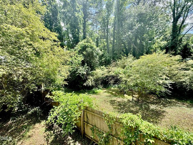 322 S Dixon Avenue, Cary, NC 27511