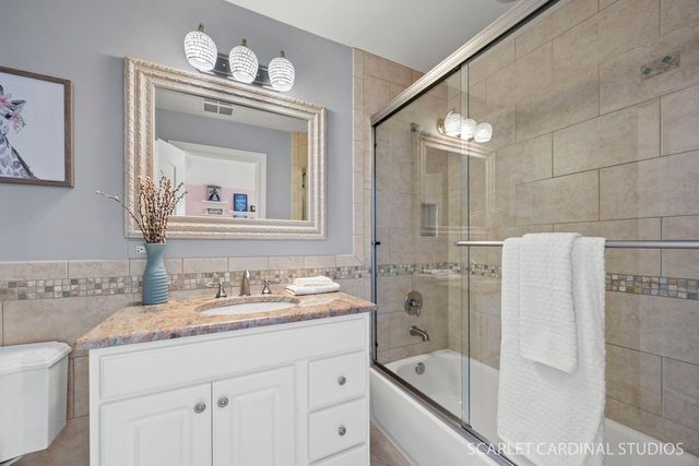 550 S Edson Avenue, Lombard, IL 60148