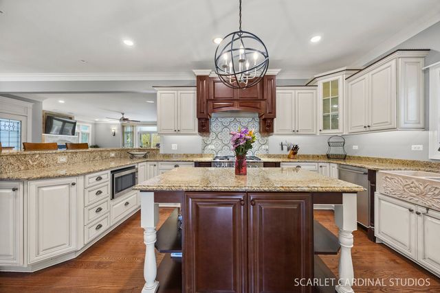 550 S Edson Avenue, Lombard, IL 60148