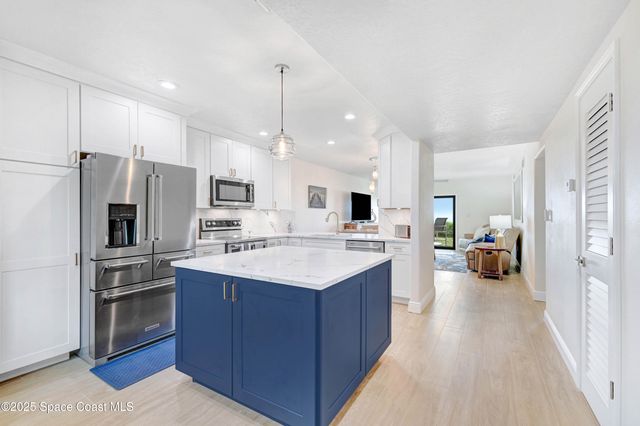 199 Jimmy Buffett Mem Highway A-104, Satellite Beach, FL 32937