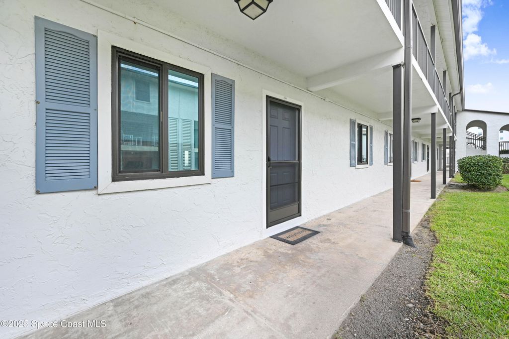 199 Jimmy Buffett Mem Highway A-104, Satellite Beach, FL 32937