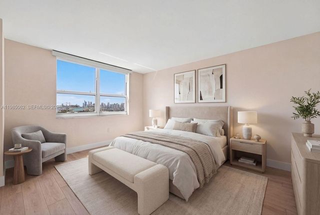 90 Alton Rd 1810, Miami Beach, FL 33139