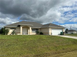 3929 NW 42nd AVE, Cape Coral, FL 33993