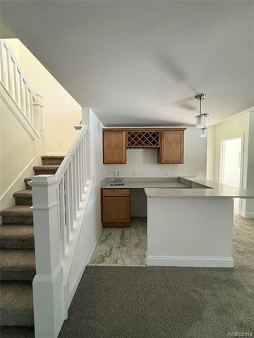 1089 Camellia Circle 31, Howell, MI 48843