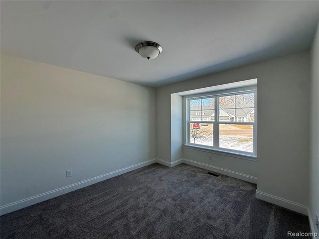 1089 Camellia Circle 31, Howell, MI 48843