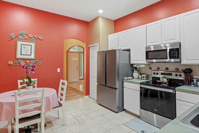 8401 WATERMILL Boulevard, Jacksonville, FL 32244
