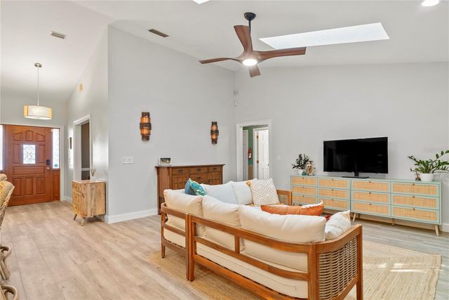 1113 CLIMBING ROSE DRIVE, Orlando, FL 32818