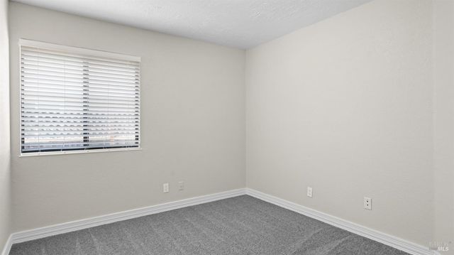 489 Pollard Way, Windsor, CA 95492