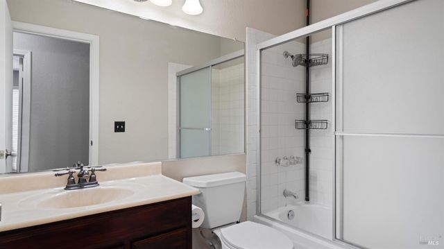 489 Pollard Way, Windsor, CA 95492