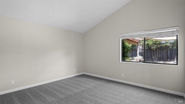 489 Pollard Way, Windsor, CA 95492