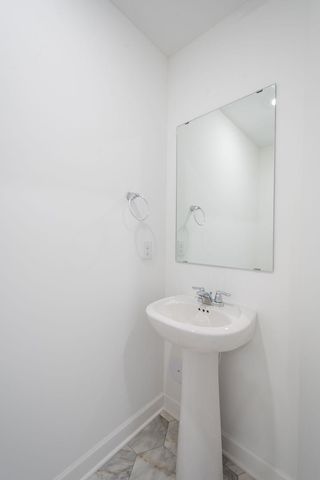 5225 Long Pointe Pass, Woodbury, MN 55129