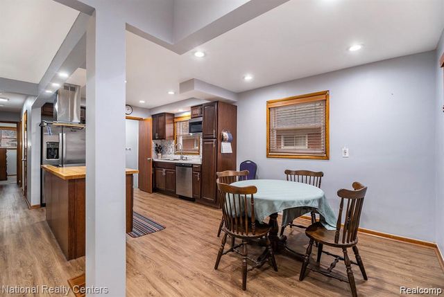 4001 Roosevelt Boulevard, Dearborn Heights, MI 48125