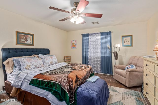 7356 W SOLANO Drive S, Glendale, AZ 85303