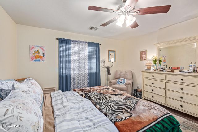 7356 W SOLANO Drive S, Glendale, AZ 85303