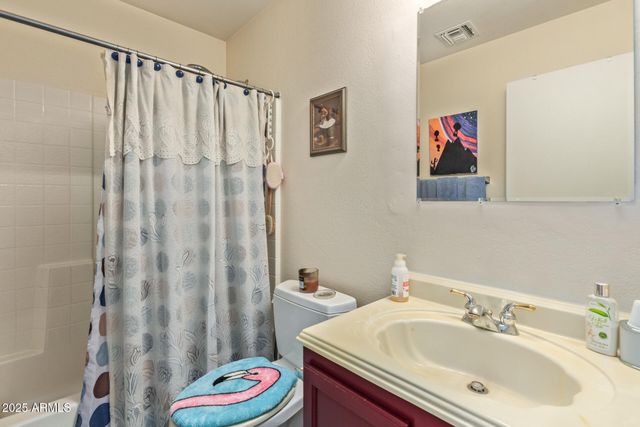 7356 W SOLANO Drive S, Glendale, AZ 85303