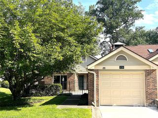 108 Glenbrook Drive, Hendersonville, NC 28739