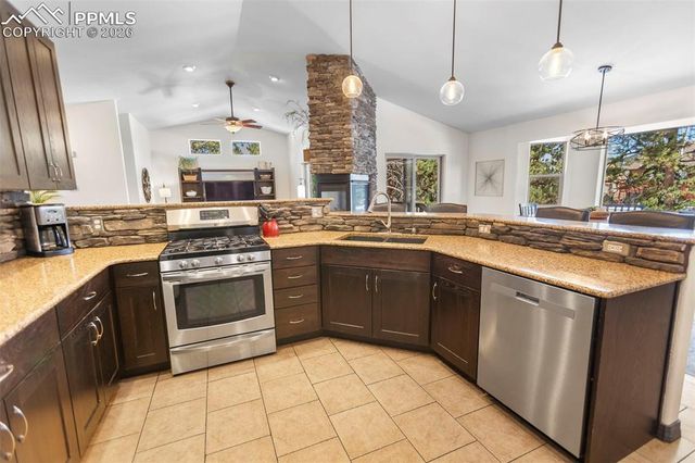 1195 Ptarmigan Drive, Woodland Park, CO 80863