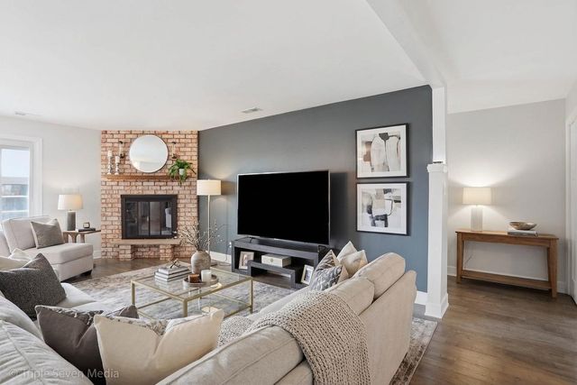 15700 Brassie Court 2S, Orland Park, IL 60462