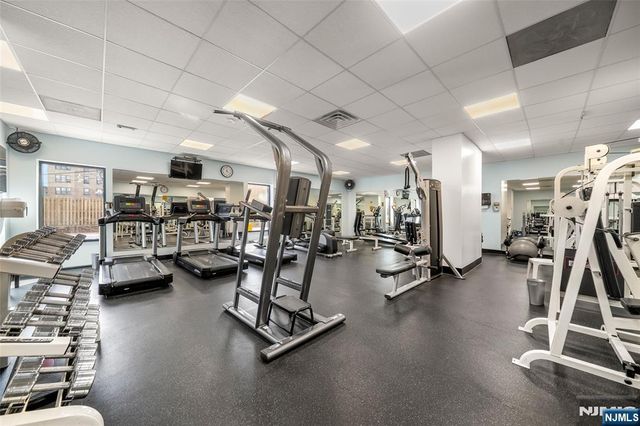 770 Anderson Avenue 22F, Cliffside Park, NJ 07010