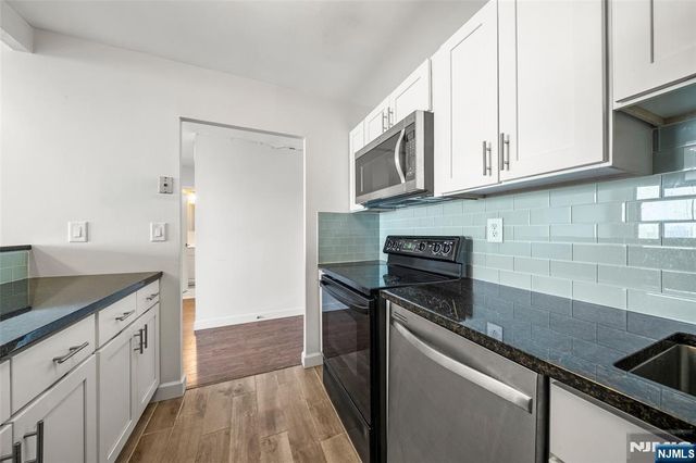 770 Anderson Avenue 22F, Cliffside Park, NJ 07010