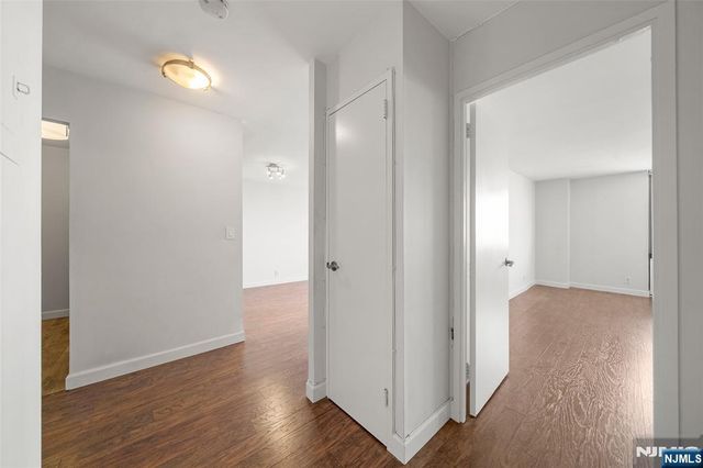 770 Anderson Avenue 22F, Cliffside Park, NJ 07010