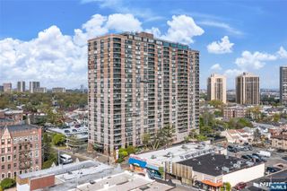 770 Anderson Avenue 22F, Cliffside Park, NJ 07010