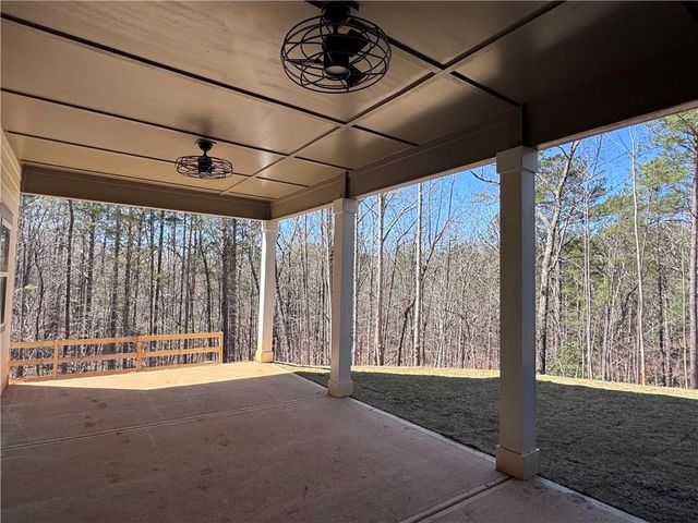 327 Crest Pointe S, Bremen, GA 30110