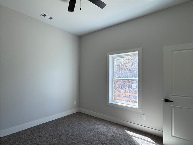 327 Crest Pointe S, Bremen, GA 30110