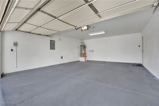 87 Wood Cliff Avenue, Las Vegas, NV 89183