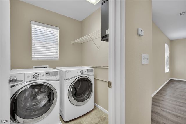 87 Wood Cliff Avenue, Las Vegas, NV 89183