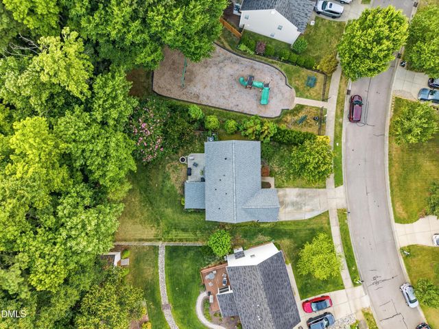 352 Arbor Crest Road, Holly Springs, NC 27540