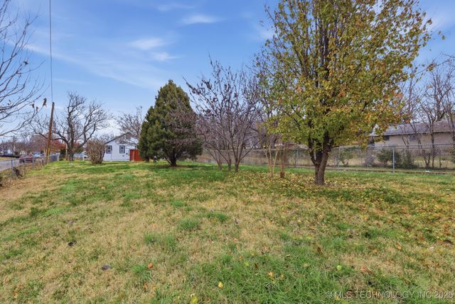 815 N Oswego Avenue, Tulsa, OK 74115