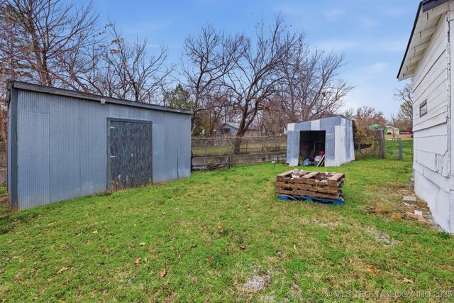 815 N Oswego Avenue, Tulsa, OK 74115