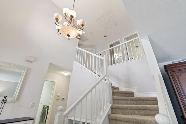 2713 Julie Ann Ct, Carmichael, CA 95608