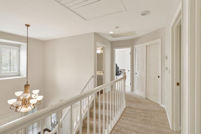 2713 Julie Ann Ct, Carmichael, CA 95608
