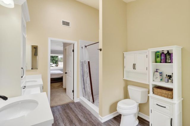 2713 Julie Ann Ct, Carmichael, CA 95608