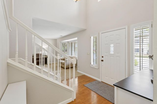 2713 Julie Ann Ct, Carmichael, CA 95608