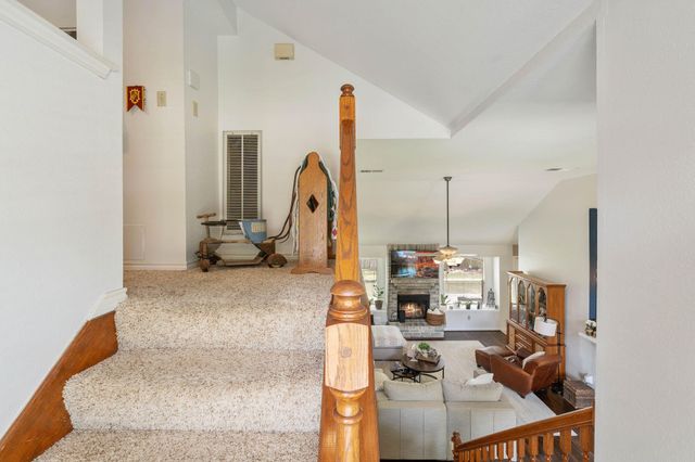 6823 Norvara Trail, Spring, TX 77379