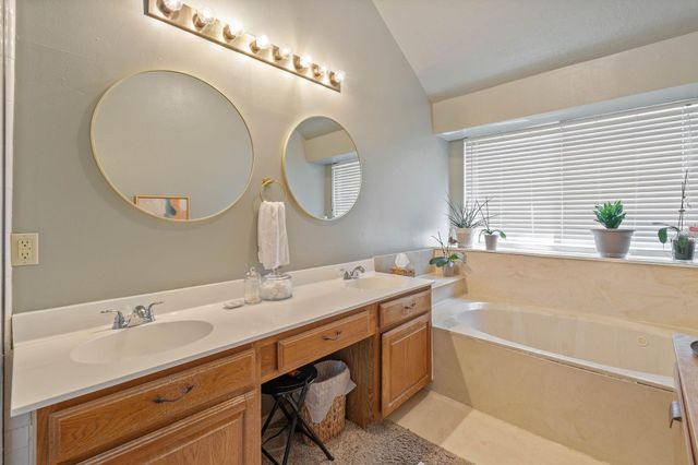 6823 Norvara Trail, Spring, TX 77379