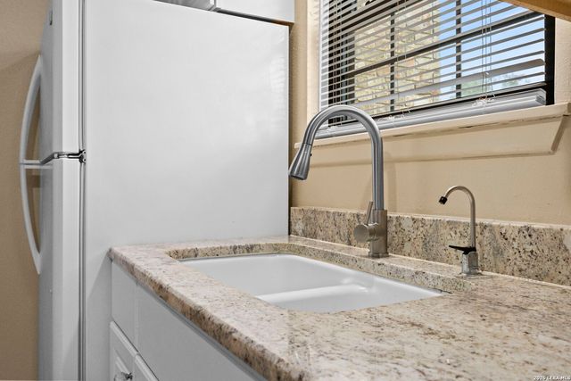 13018 Heimer Rd Apt 109, San Antonio, TX 78216