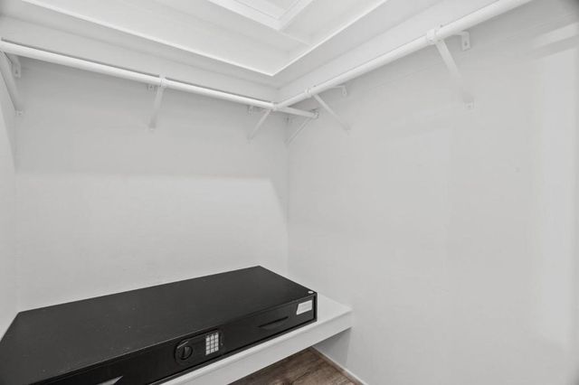 4000 Farm Hill Boulevard 204, Redwood City, CA 94061