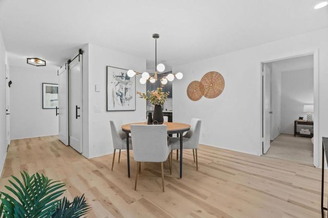 4000 Farm Hill Boulevard 204, Redwood City, CA 94061