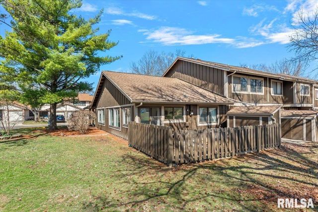 36 Trailridge Lane, Springfield, IL 62704