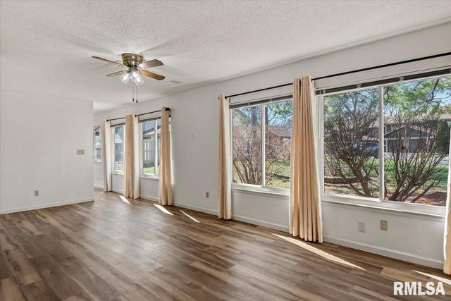 36 Trailridge Lane, Springfield, IL 62704