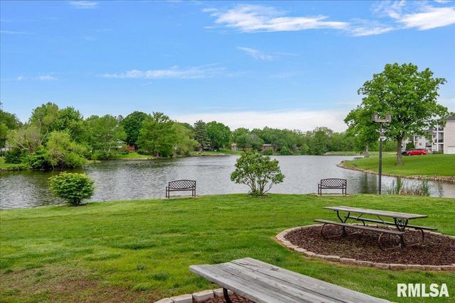 36 Trailridge Lane, Springfield, IL 62704