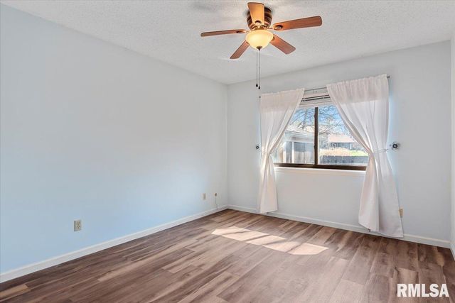 36 Trailridge Lane, Springfield, IL 62704