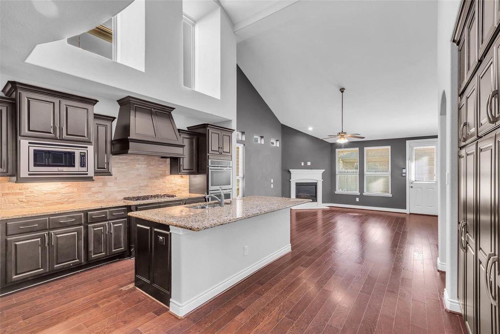 24122 Valencia Ridge Lane, Katy, TX 77494