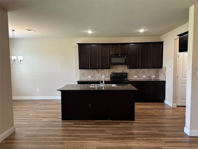 1206 Erika, Forney, TX 75126