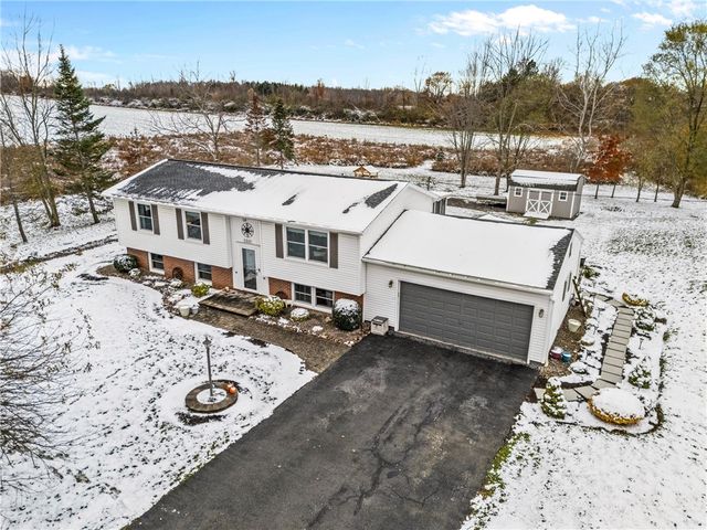 1301 Martin Road, Henrietta, NY 14586